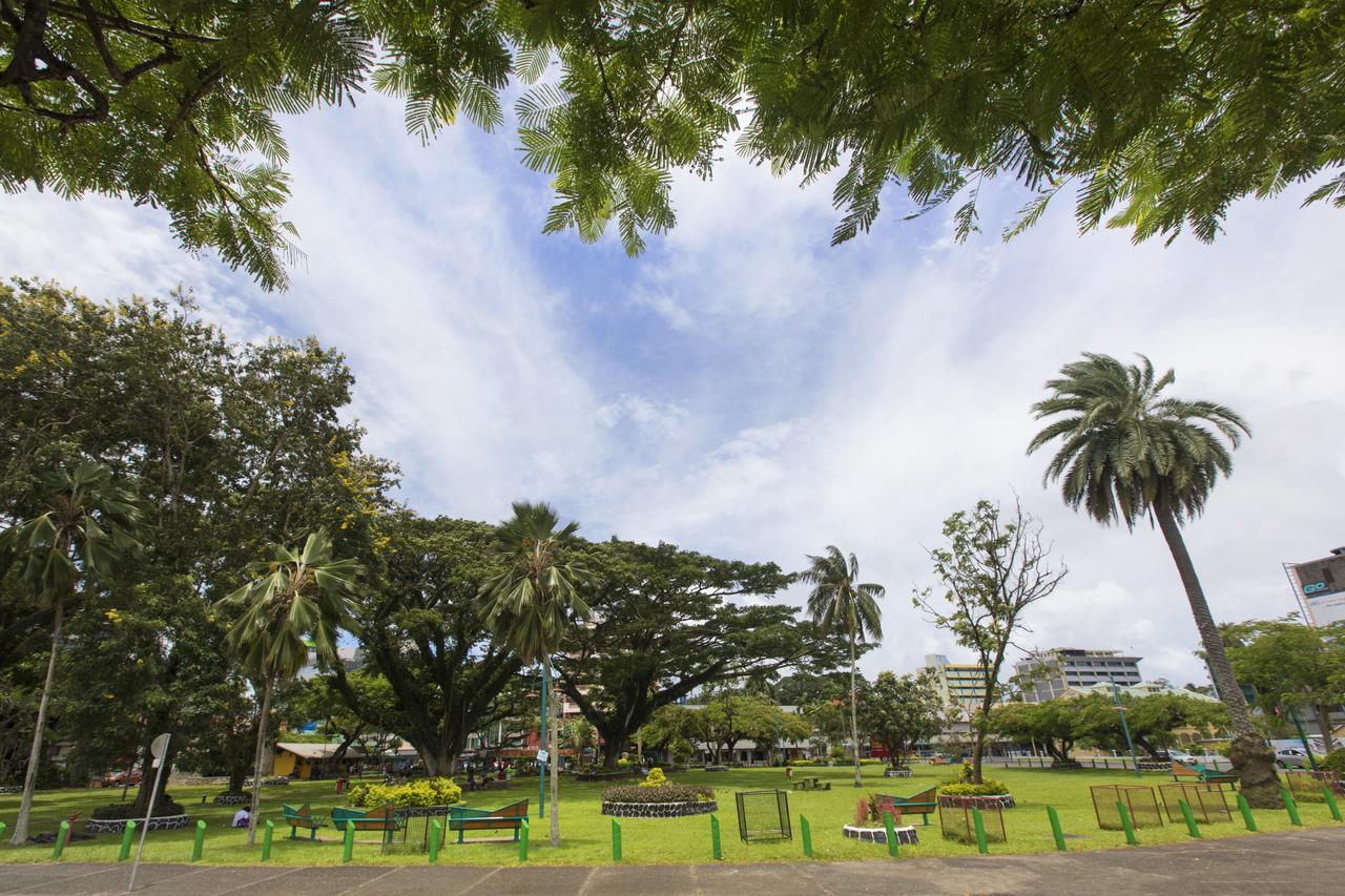 Quest Suva Aparthotel Exterior photo